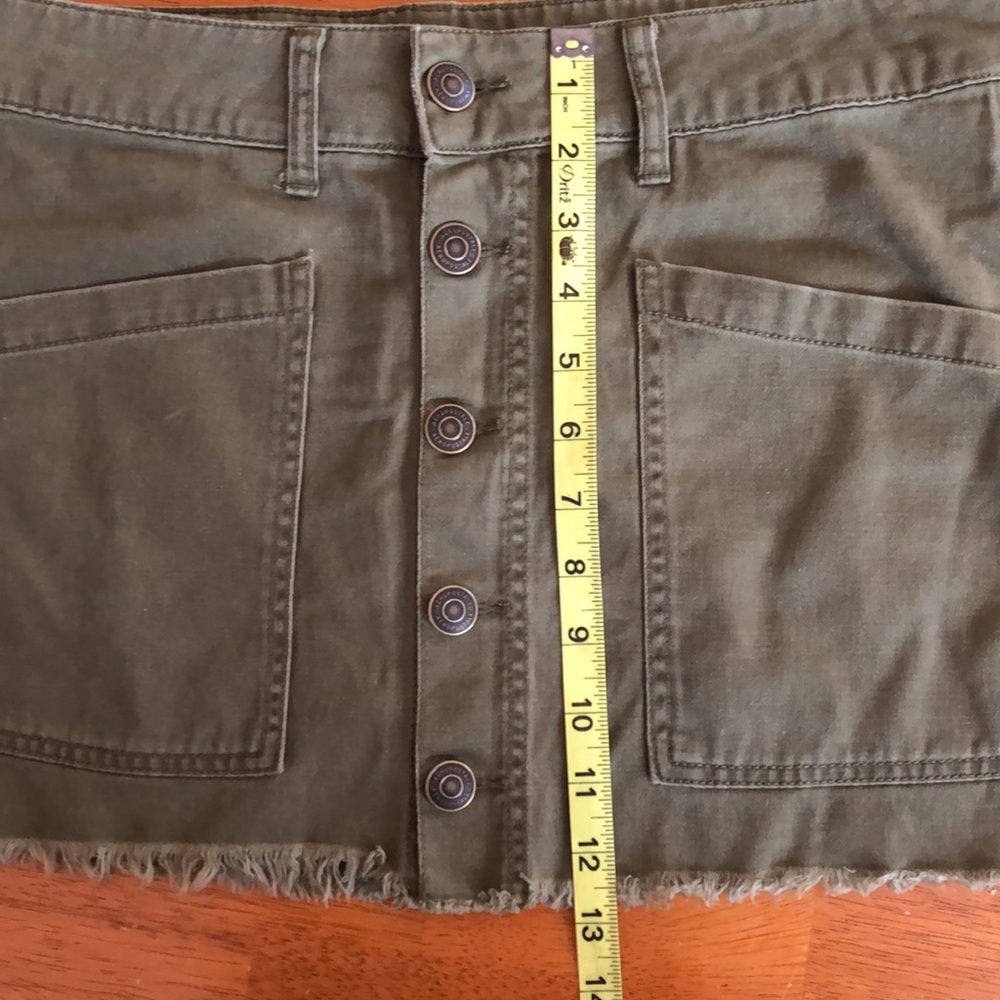 Aeropostale Army Green button up mini jean skirt w/front & back pockets Size 6 - Picture 7 of 8